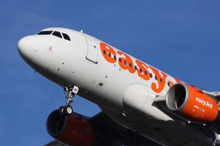 Nouzové přistání letadla z Hurghady: Cestující se přiznal k prohřešku, let pokračoval až druhý den
